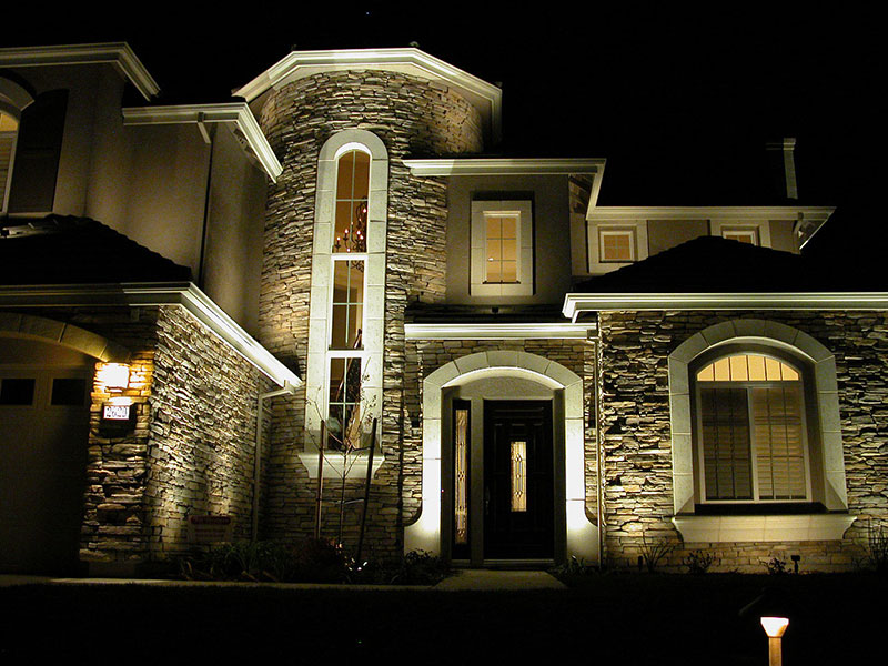 House and Garage Outdoor Lights